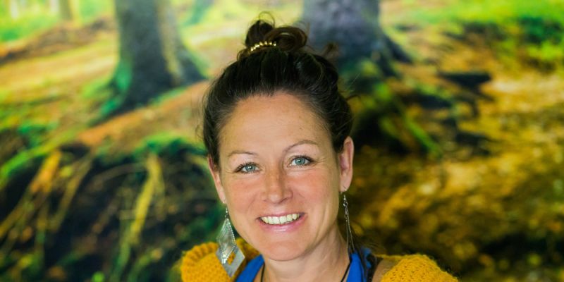 #177 (kein Titel) – Empfohlen für:<br />
Yogalehrer/innen, Therapeuten/innen, medizinische Berufe und regelmäßig Übende, die ihr Wissen vertiefen oder erweitern wollen